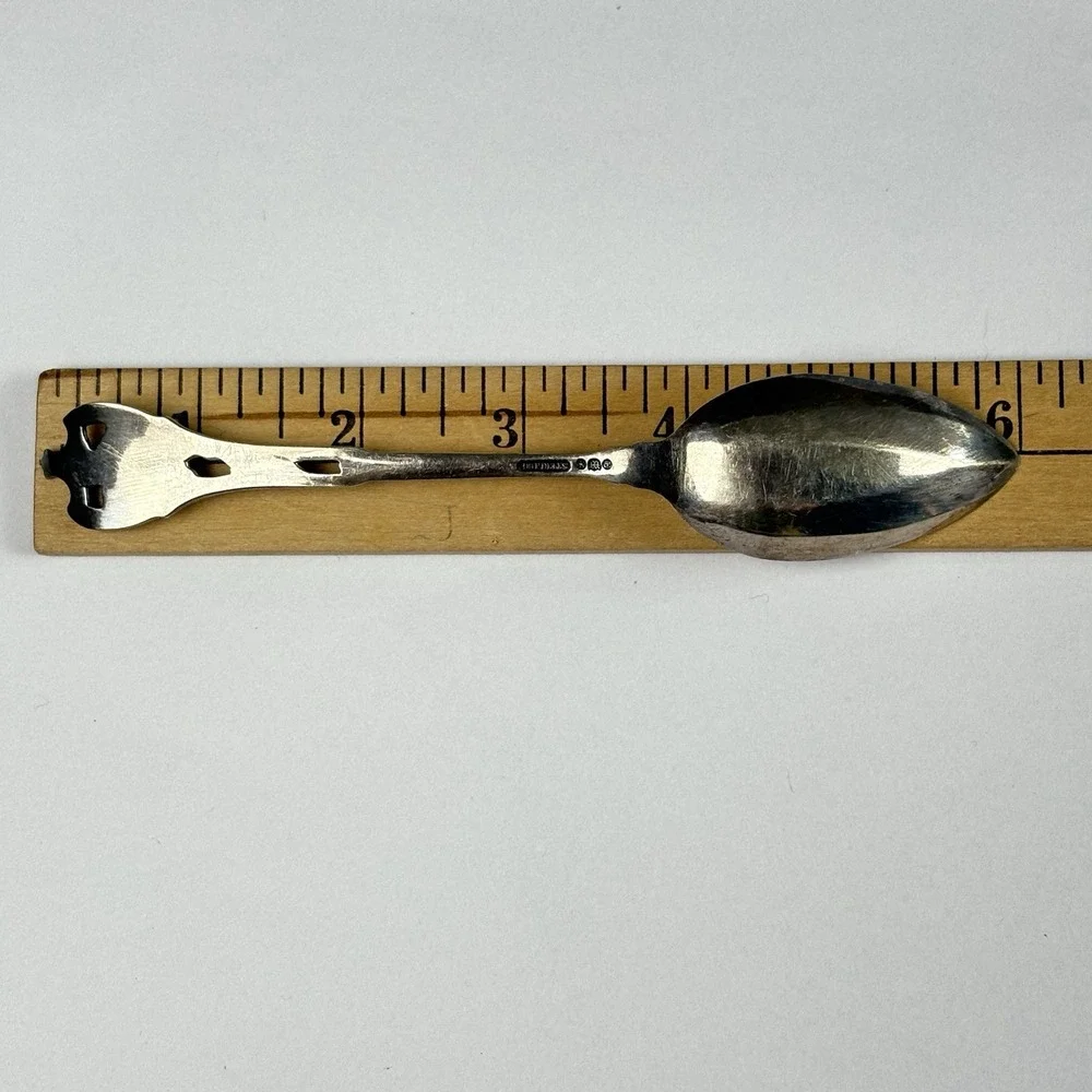 Whiting Daisy Sterling Silver Grapefruit Fruit‎ Spoon Antique 1880s Floral Art